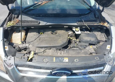 2014 Ford Escape Titanium из США, поврежденный, VIN 1FMCU0J99EUA94597